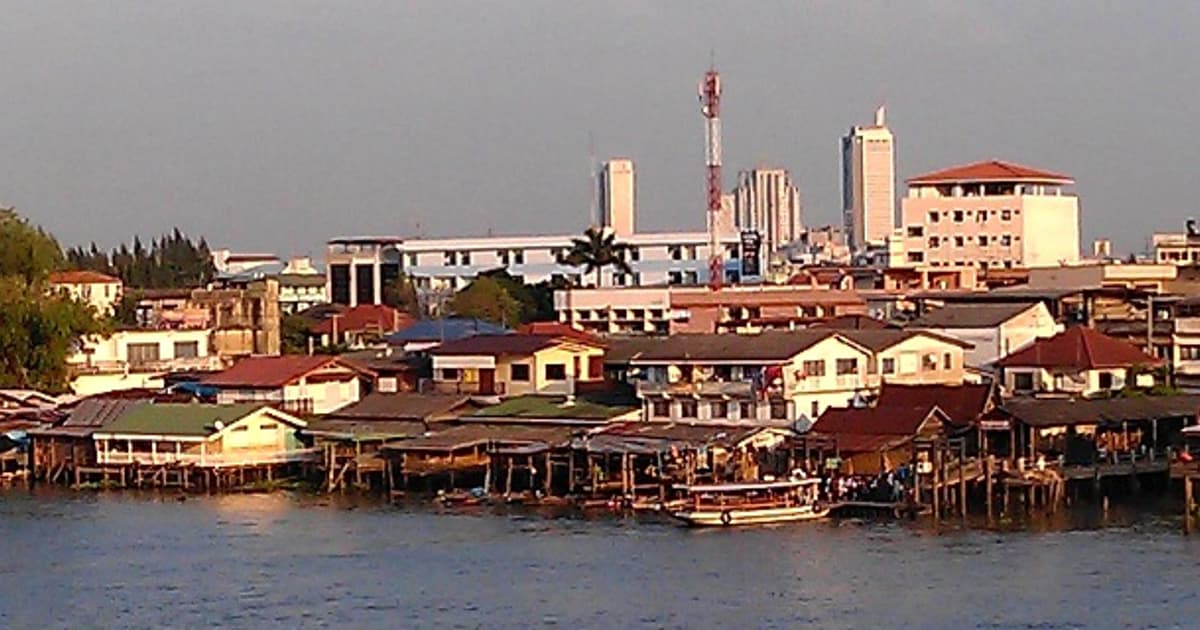 Pak Kret City Guide
